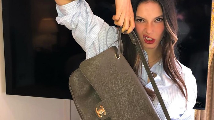 Deretan Tas yang Dijinjing Para It-Girl Tahun Ini, Banyak Tas Ikonis yang 'Comeback'!