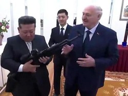 Kado Senapan untuk Kim Jong Un, Simbol Persahabatan Belarusia-Korut