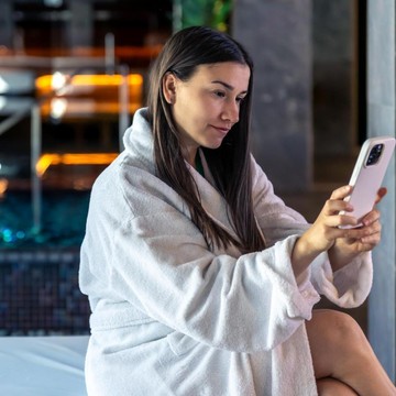 Orang yang Cerdas Tidak Akan Bawa Ponsel ke Kamar Mandi, Ini 4 Alasannya