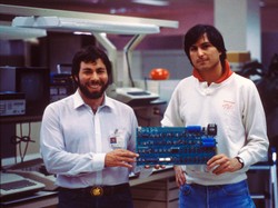 50 Tahun Apple: Dari Garasi ke Rp 67 Ribu Triliun