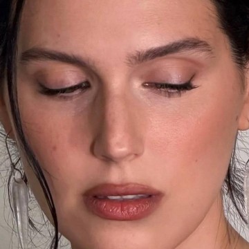 Kenalan dengan Blurring Makeup, Tren Kecantikan yang Sedang Jadi Favorit Gen Z