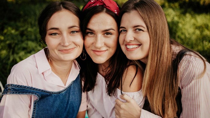 5 Zodiak yang Kepribadiannya Cenderung Ekstrovert, Siapa yang Paling Energik?