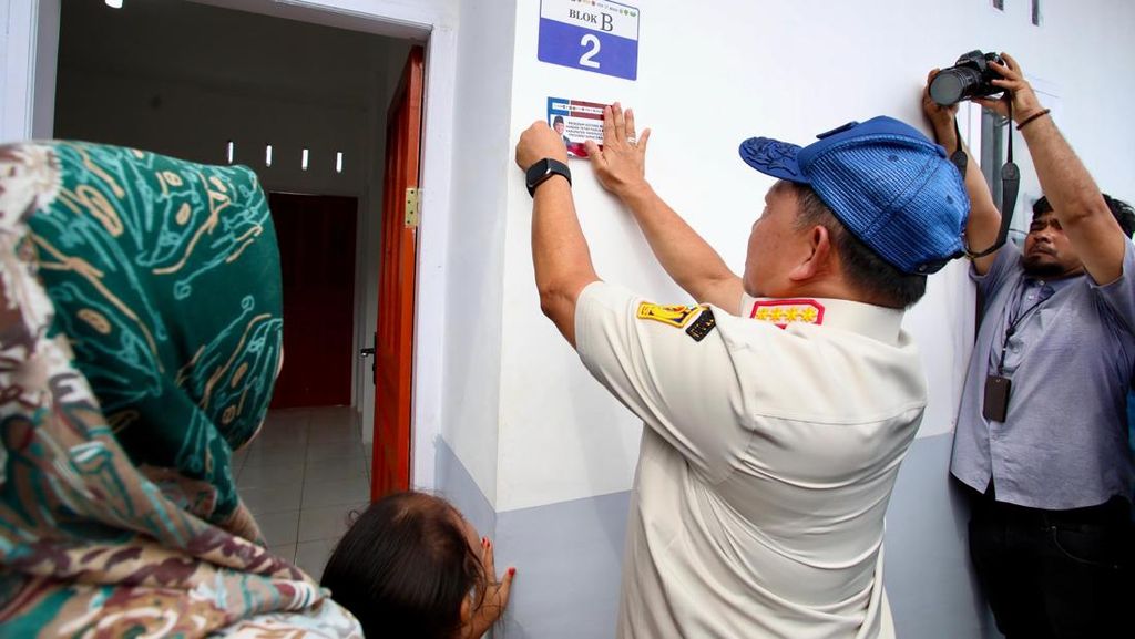 Satgas PRR Percepat Pemulihan, Serahkan 120 Huntap di Tapanuli Selatan