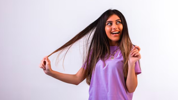 6 Tips Merawat Rambut Ala Perempuan India, Bikin Rambut Tebal dan Bebas Rontok!