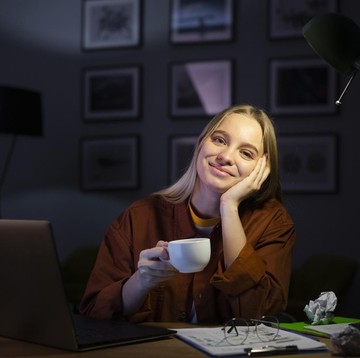 8 Minuman Terbaik di Malam Hari untuk Bantu Turunkan Berat Badan