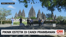 VIDEO: Piknik Estetik di Candi Prambanan