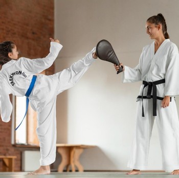 5 Seni Bela Diri yang Paling Cocok untuk Perempuan dan Manfaatnya, Mana Pilihanmu?