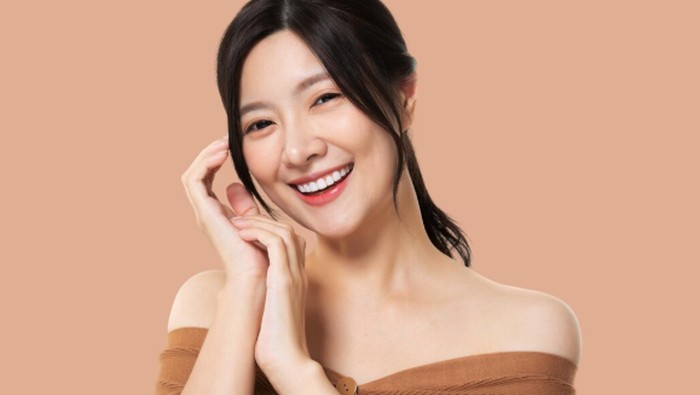 Second Skin Look, Simak Rahasia Foundation yang Halus dan Natural Banget