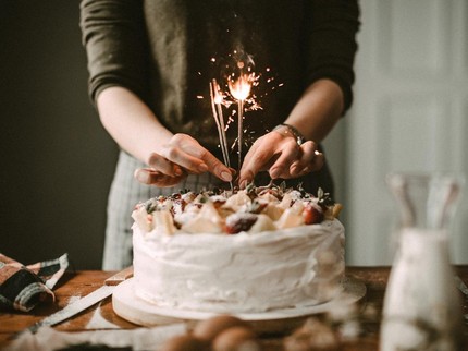 9 Ciri Kepribadian Orang yang Tak Suka Merayakan Ulang Tahun