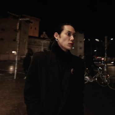 Lirik Lagu Breaking Through - EL CAPITXN, Taehyun TXT & Jeremy Zucker