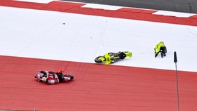 MotoGP Amerika: Marc Marquez Kena Long Lap Penalty usai Tabrak Diggia