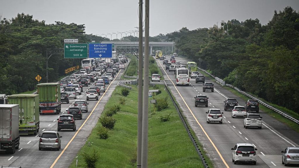 Iduladha, Lalu Lintas Tol Jabodetabek dan Jawa Barat Padat