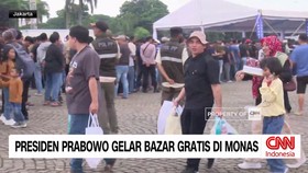 VIDEO: Presiden Prabowo Gelar Bazar Gratis di Monas