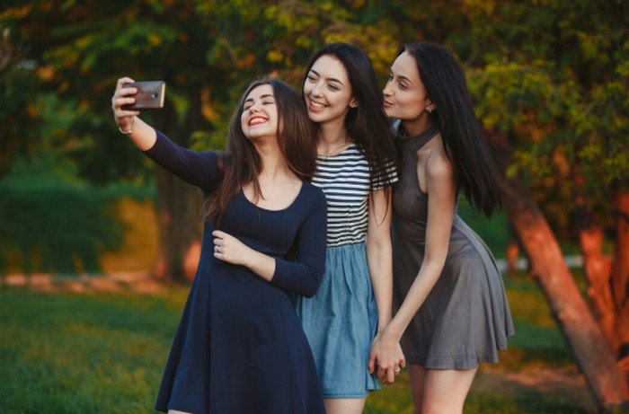 Ramalan zodiak Capricorn, Aquarius, dan Pisces minggu ini menyoroti stabilitas emosional dan finansial. Temukan bagaimana kamu bisa memaksimalkan peluang minggu ini./ Foto: freepik.com/prostooleh