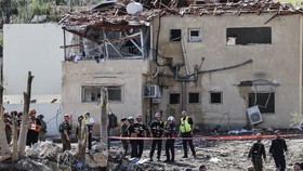 Rudal Iran Serang Desa di Israel, 11 Orang Terluka