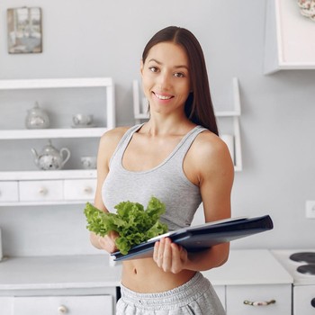 5 Zodiak yang Paling Disiplin Diet, Nggak Pernah 'Cheating Day'!