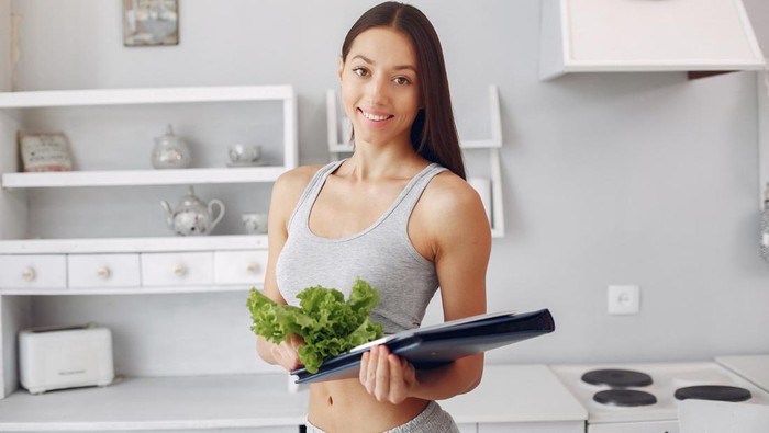 5 Zodiak yang Paling Disiplin Diet, Nggak Pernah 'Cheating Day'!