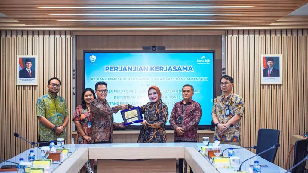 Bank BJB Salurkan Dana BSPS Rp700 Miliar untuk 35.000 Rumah di Jabar
