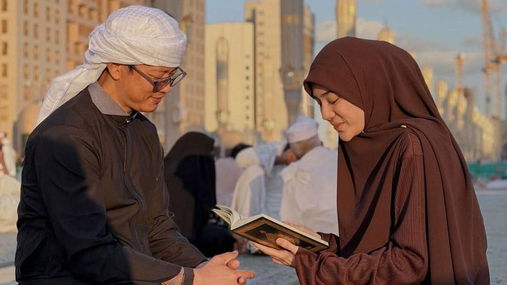 Sidang Cerai Perdana Clara Shinta: Fokus Pisah, Tak Tuntut Gana-gini