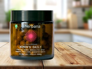 Rahasia Wanita Tetap Fit & Mood Stabil Setiap Hari, Cuma 1 Kapsul Herbal Ini!