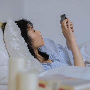 5 Zodiak yang Paling Mager, Hobi Rebahan Setiap Gabut