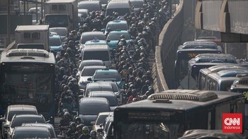 FOTO: Lebaran Usai, Jakarta Macet Lagi