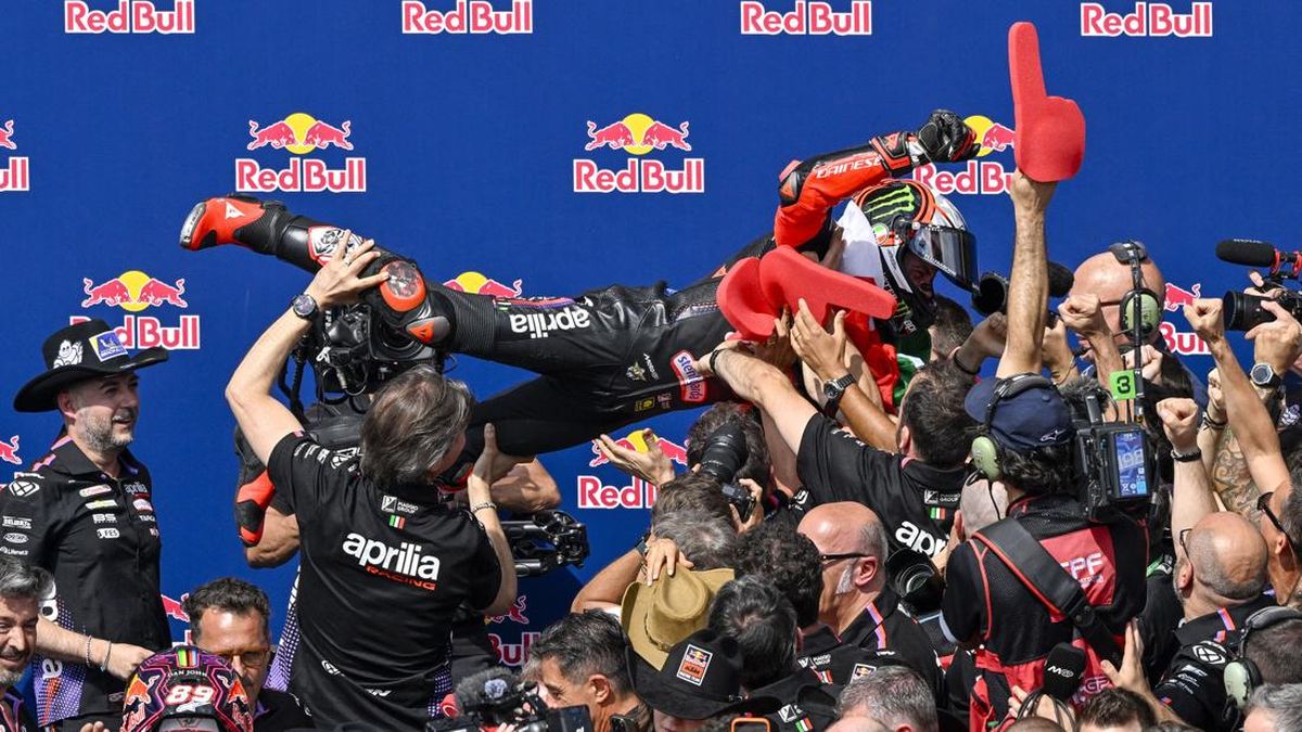 FOTO: Bezzecchi Perkasa di MotoGP Amerika, Marquez Melorot