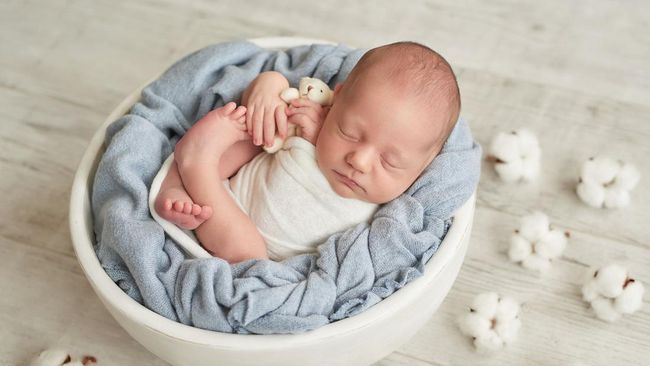 200 Nama Bayi Perempuan dan Laki-laki Paling Populer di Dunia