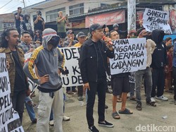 Warga Demo Tolak Pelabuhan Bajoe Bone Ditutup Total Selama Perbaikan