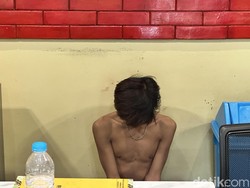 Remaja di Palembang Diamuk Massa Usai Curi Mobil yang Sedang Pecah Ban