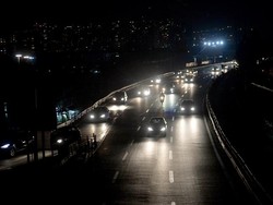 AS-Israel Serang Infrastruktur Listrik, Sebagian Iran Gelap Gulita