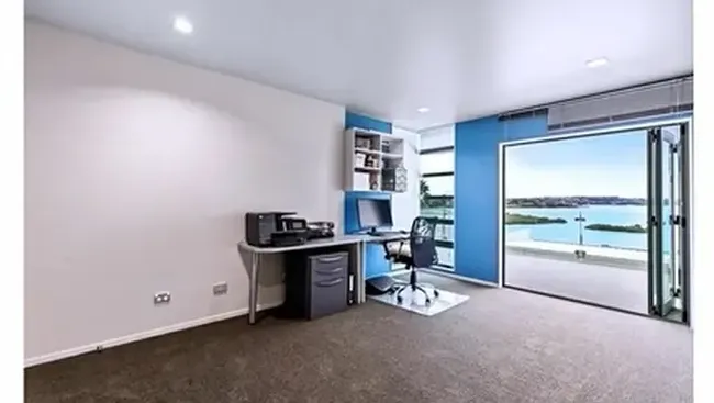 Intip 7 Penampakan Rumah Masa Kecil Boy William di Selandia Baru yang Homey