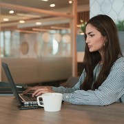 5 Zodiak Paling Rajin Bekerja, Tetap Produktif Bahkan saat Weekend