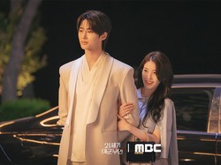 Lirik Lagu Go On (OST Perfect Crown) - KiiiKiii