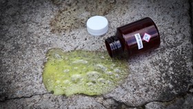 DPR Minta Peredaran Air Keras Diperketat Buntut Teror Andrie Yunus