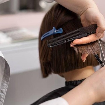 Ingin Coba Gaya Rambut Baru? Ini 6 Inspirasi Potongan Layer yang Bisa Dicoba