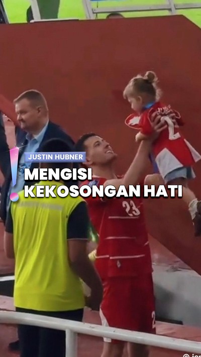 Video: Justin Hubner Ajari Kamari Main Bola, Jennifer Coppen Doakan Ini