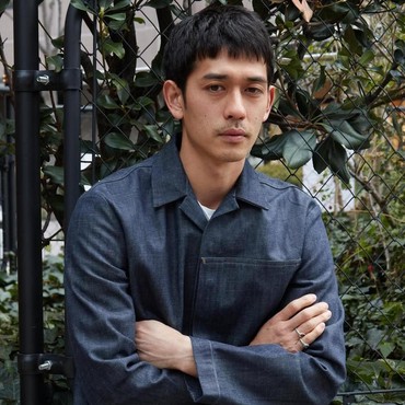 Profil Keisuke Asano Model Jepang yang Menikahi Aktris Hikari Mitsushima