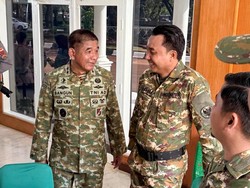 Bupati Lutra Hadiri Pembukaan Latsar Militer, Siapkan 7 ASN Jadi Komcad