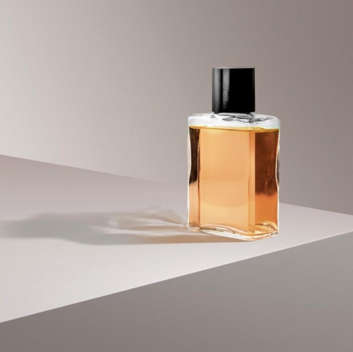 Bangsa Yunani kerap menggunakan parfum untuk kehidupan sehari-hari, sedangkan bangsa Romawi menggunakan untuk mengharumkan pakaian, rumah, tempat mandi, hingga hewan peliharaan./ Foto: freepik.com/rawpixel.com