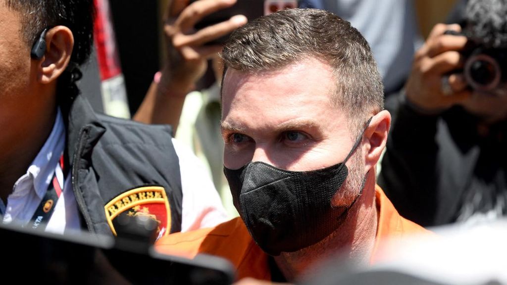 Ditangkap di Bali, Bos Mafia Skotlandia Diserahkan ke Polisi Spanyol