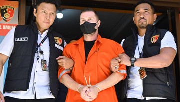 FOTO: Penampakan Bos Mafia Skotlandia yang Dibekuk di Bali