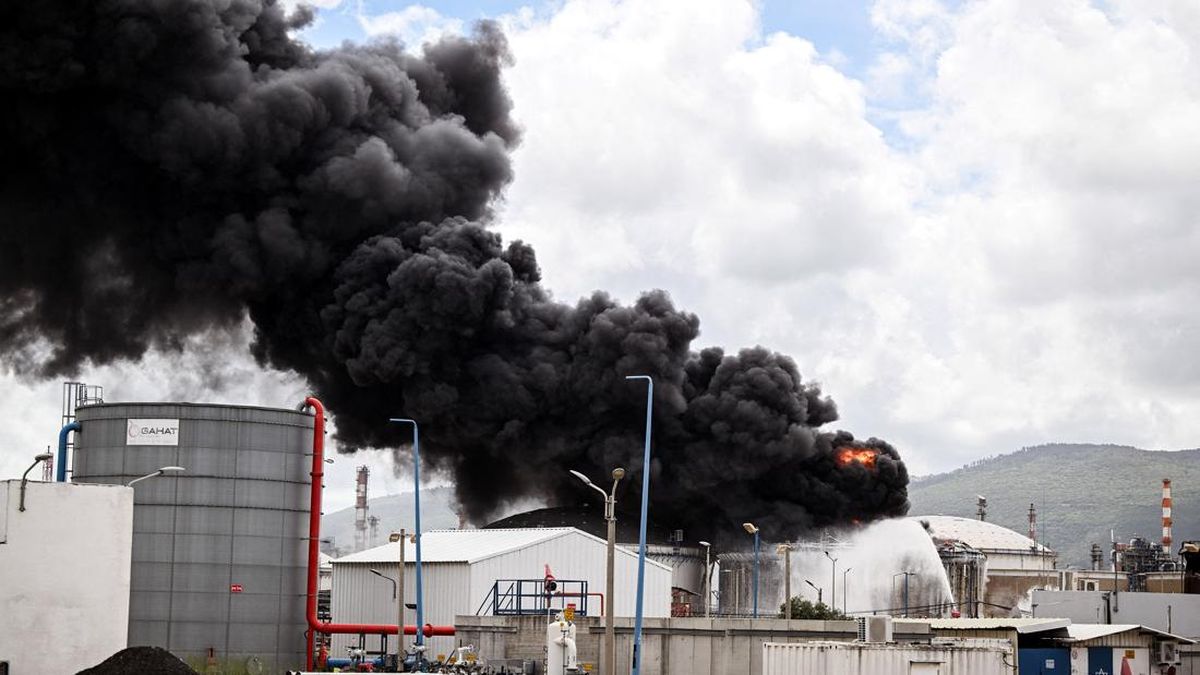 Iran Ancam Bikin Timteng Jadi 'Neraka' jika AS Bombardir Gila-gilaan