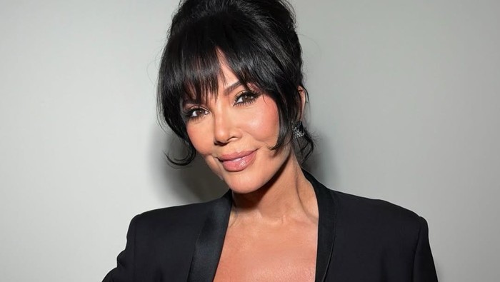 Unik! Gen Z China Gunakan Foto Kris Jenner agar Beruntung, Kok Bisa?