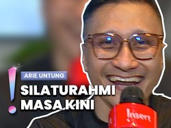 Video: Rutin Olahraga Bareng Istri, Arie Untung Bikin Lapangan Padel