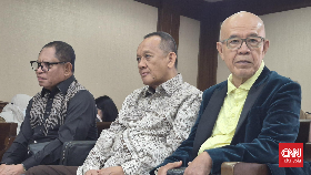 Mantan Sekretaris Mahkamah Agung (MA) Nurhadi Abdurrachman divonis 5 tahun penjara dalam kasus dugaan gratifikasi dan Tindak Pidana Pencucian Uang (TPPU).