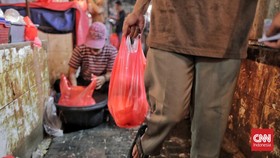 Bulog Siapkan Opsi Pakai Kemasan Lama, Antisipasi Harga Plastik Naik