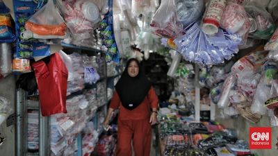 BPS Beber Alasan Kenaikan Harga Plastik Belum Terasa di Kantong