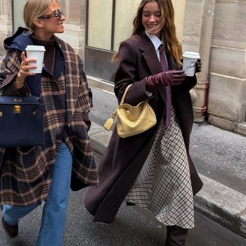 BeauPicks: 5 Fashion Items Ala Estetika Poetcore, Tren Gaya 2026 yang Naik Daun