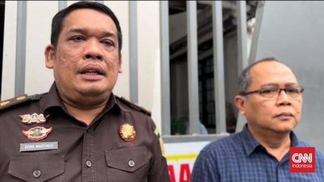 Kejari Karo menghormati vonis bebas videografer Amsal Sitepu karena tidak terbukti melakukan mark up proyek video profil desa senilai Rp202 juta.